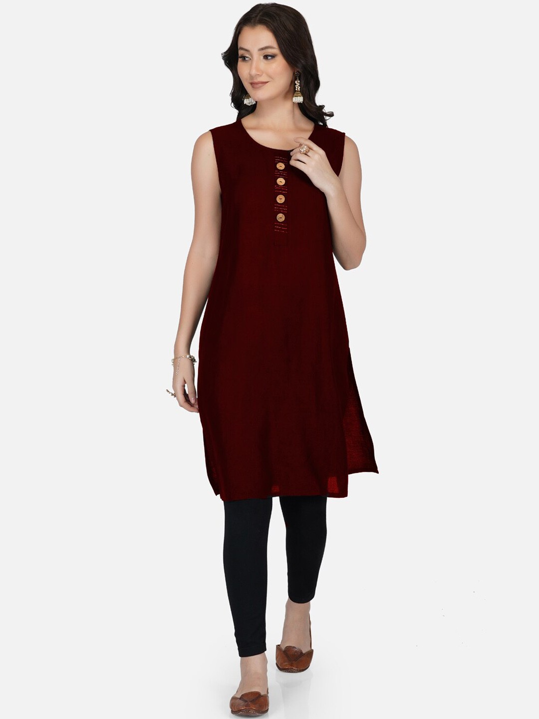 

METRO-FASHION Thread Work Straight Kurta, Maroon