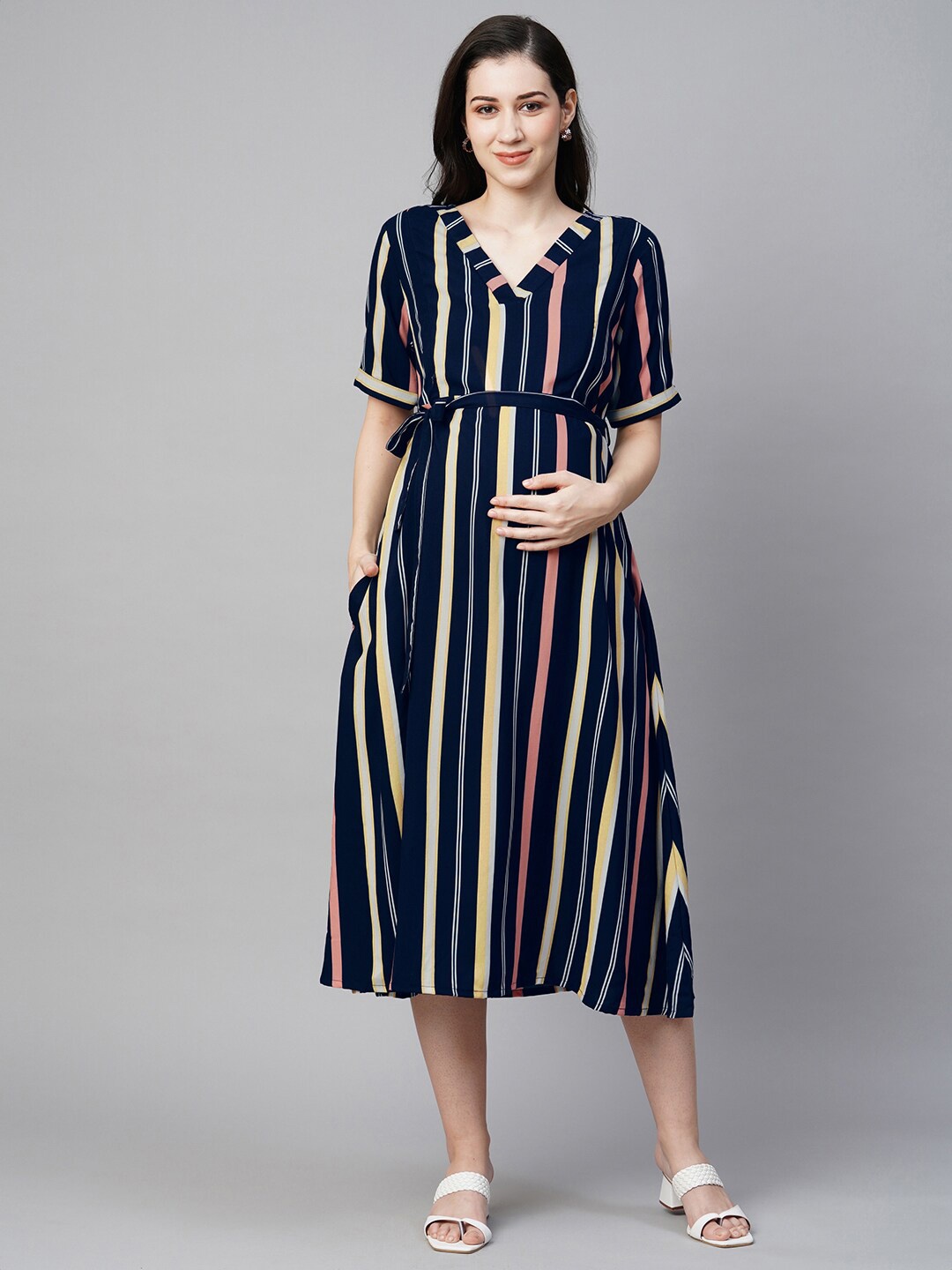 

MomToBe Striped V-Neck Maternity Midi A-Line Dress With Belt, Navy blue