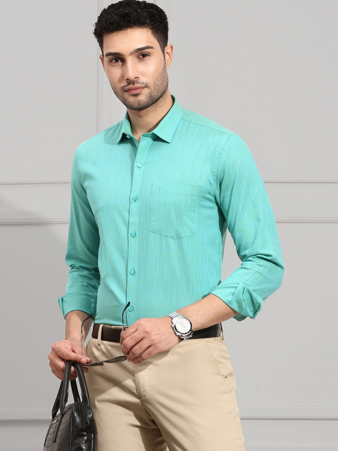 

Ramraj Smart Fit Spread Collar Formal Pure Cotton Shirt, Sea green