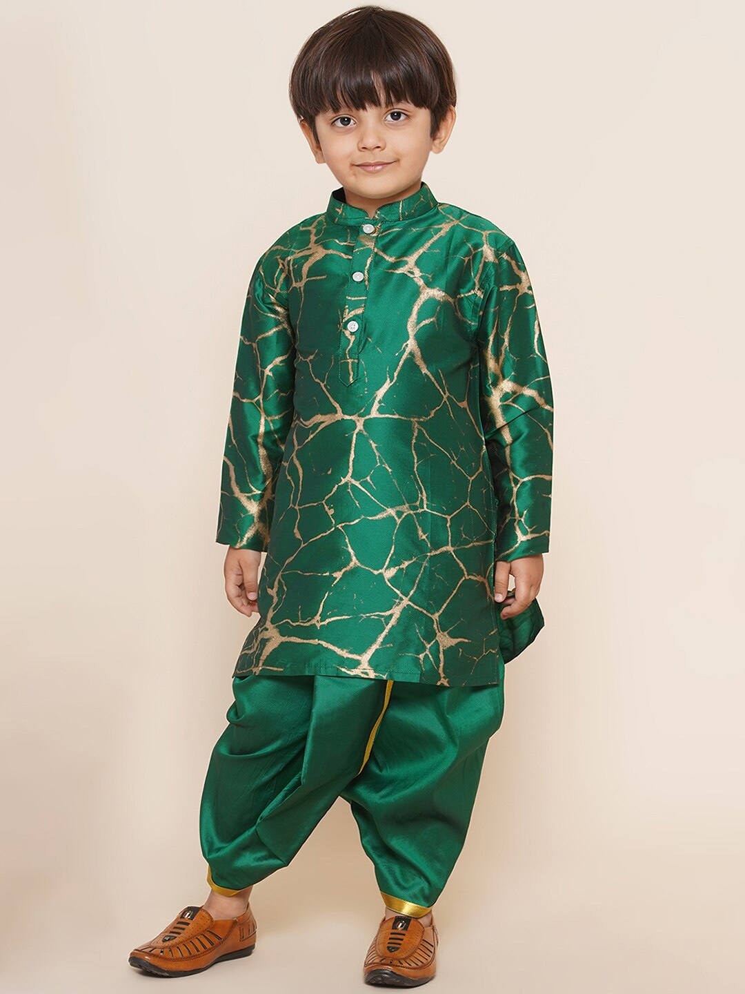 

Sethukrishna Boys Abstract Printed Kurta with Dhoti Pants, Green