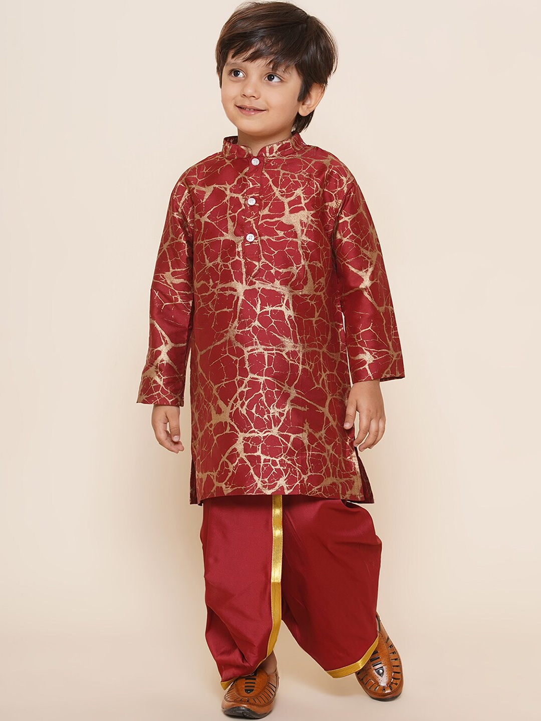 

Sethukrishna Boys Abstract Printed Kurta with Dhoti Pants, Maroon