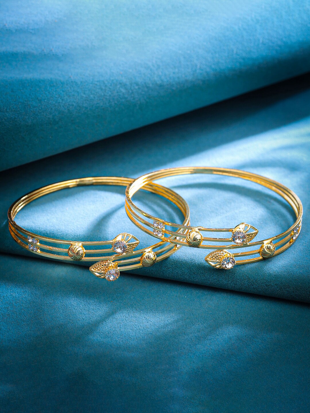 

Sukkhi Set Of 2 Gold-Plated Stone Studded Bangles