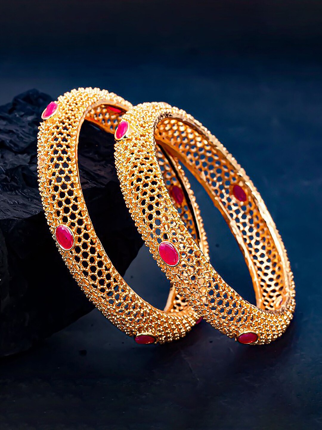 

Sukkhi Set Of 2 Gold-Plated Stone-Studded Bangles