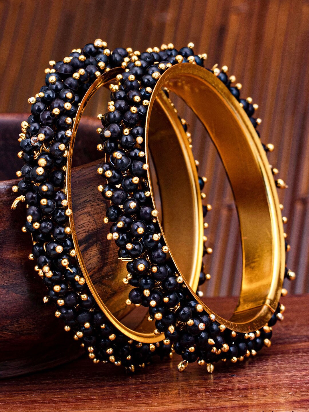 

Sukkhi Set of 2 Gold-Plated Beaded Bangles