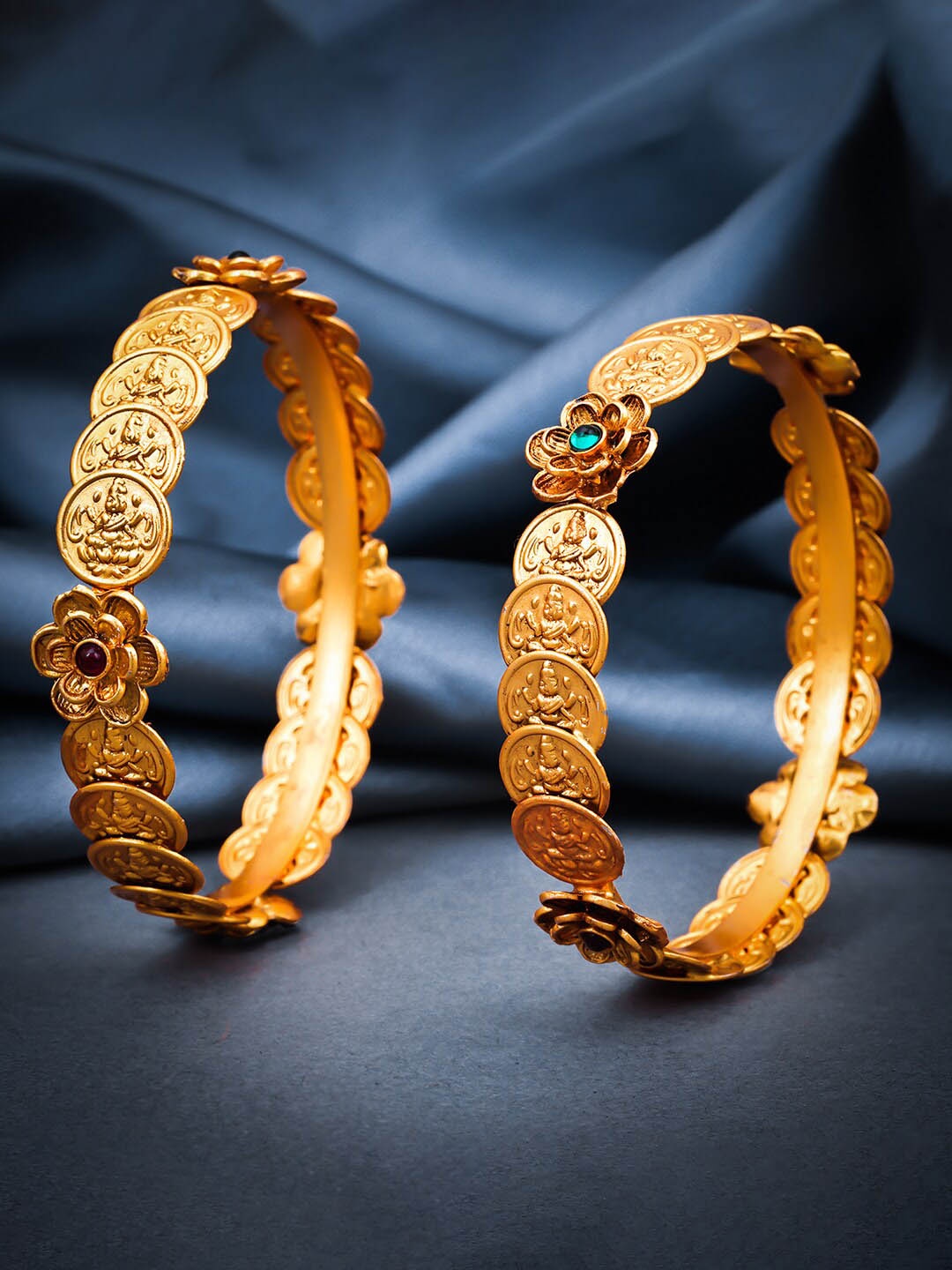 

Sukkhi Set Of 2 Gold-Plated Kundan Studded Temple Bangles