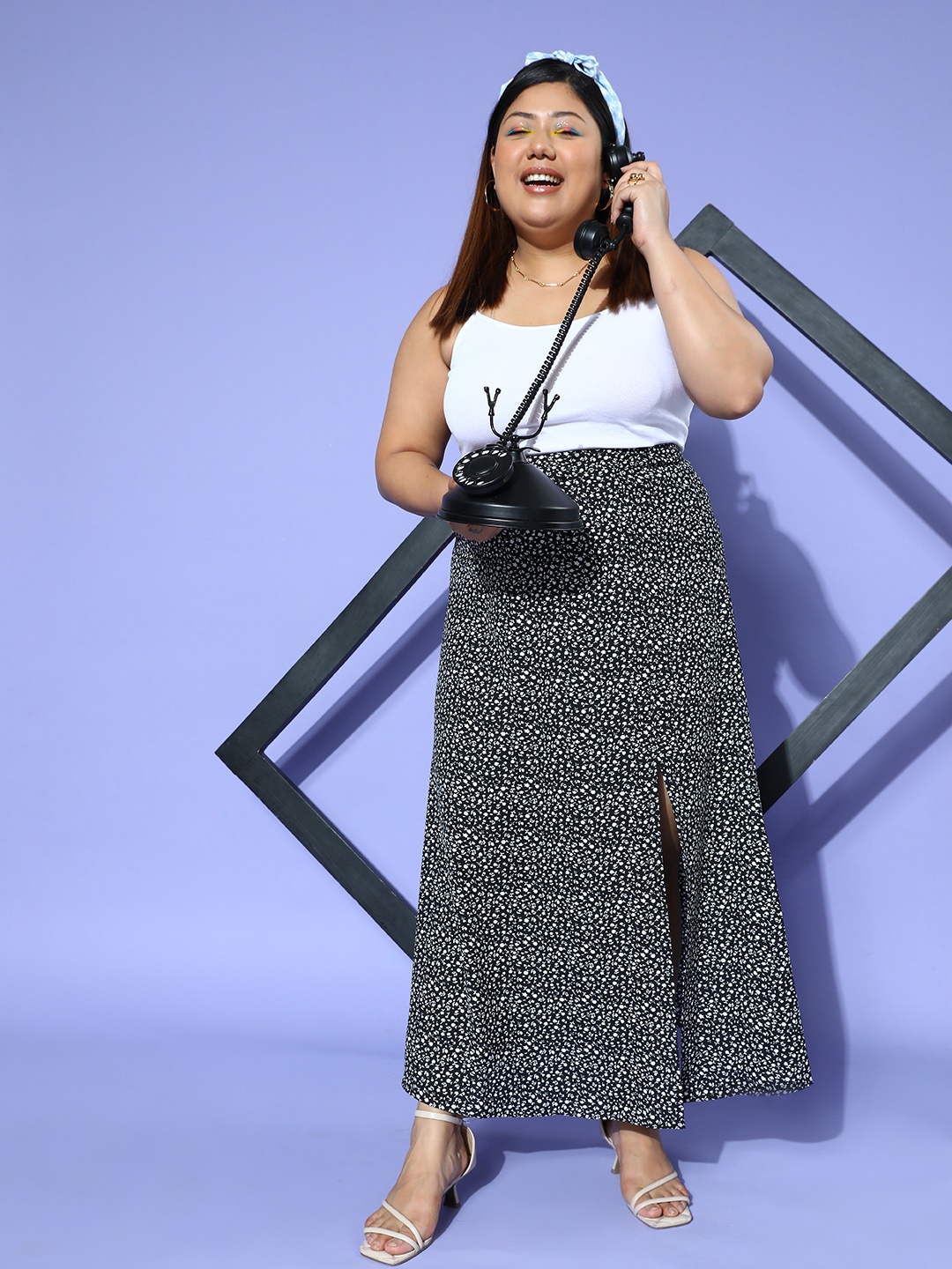 

Berrylush Curve Floral Printed High-Rise Waist Side-Slit Flared A-Line Maxi Skirt, Black