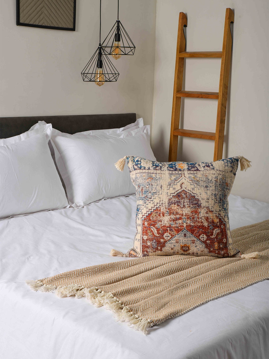 

THE SEWING CREST Charlotte Red & Beige 2 Pieces Cotton Square Cushion Covers