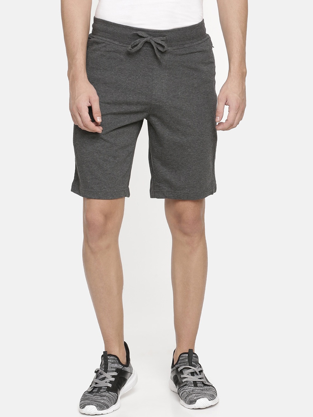 

Macroman M-Series Men Mid Rise Sports Shorts, Black
