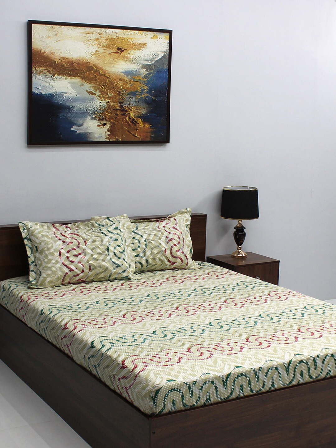 

BOMBAY DYEING Green & White 120 TC Queen Bedsheet with 2 Pillow Covers