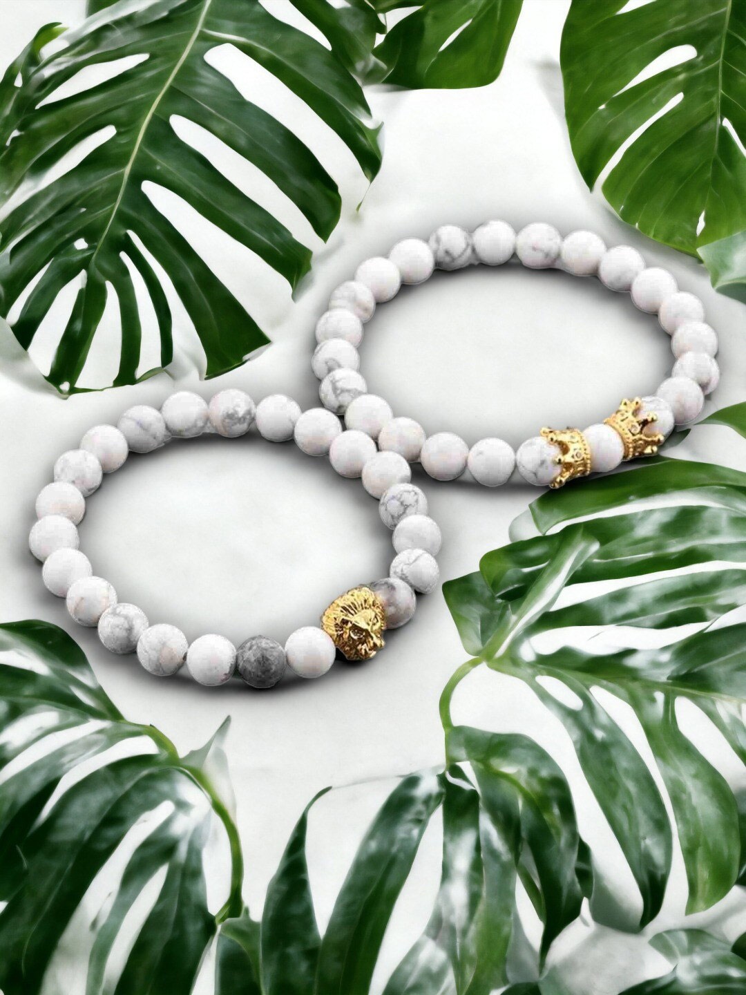 

HOT AND BOLD Set Of 2 Onyx Elasticated Bracelets, White