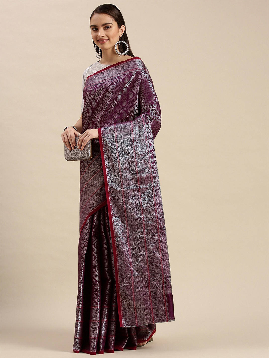 

AVANTIKA FASHION Ethnic Motif Zari Pure Silk Kanjeevaram Saree, Burgundy