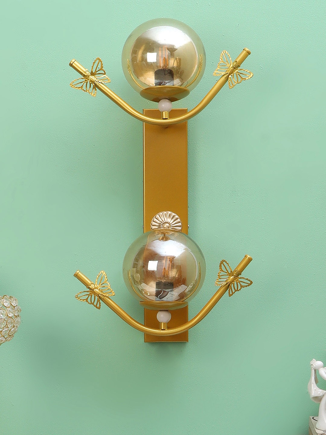 

MFD HOME FURNISHING Golden Spherical Glass Wall Lamp, Gold
