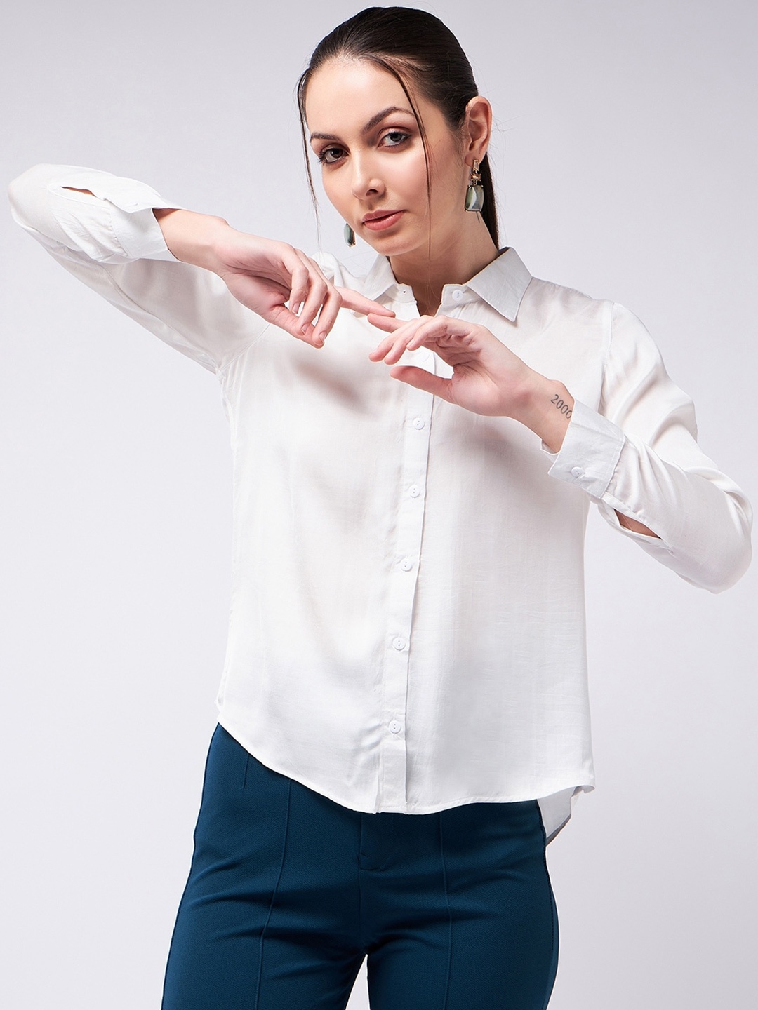 COLOR CAPITAL Spread Collar Satin Casual Shirt, White