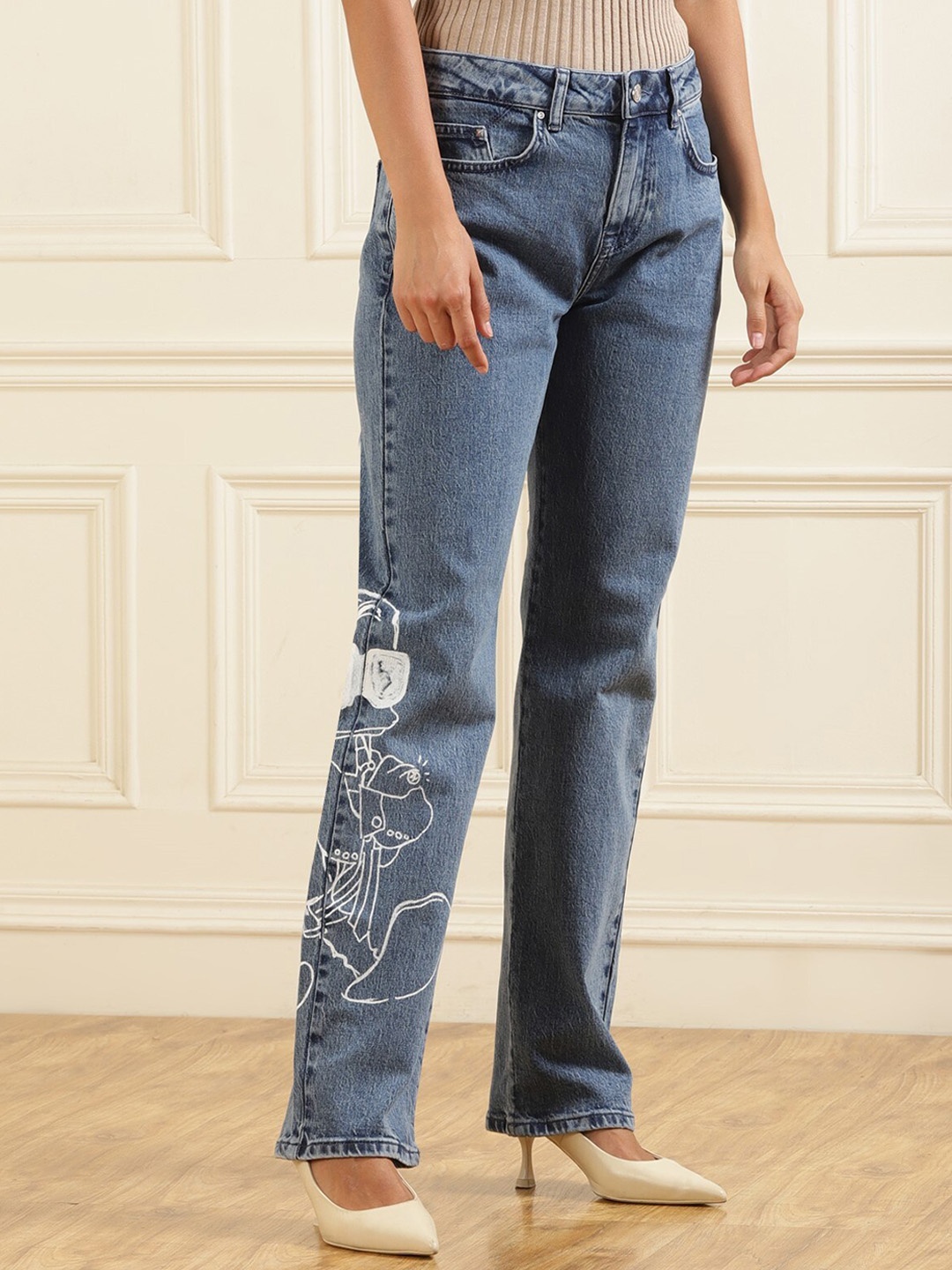 

Karl Lagerfeld Women Printed Mid Rise Cotton Straight Fit Jeans, Blue