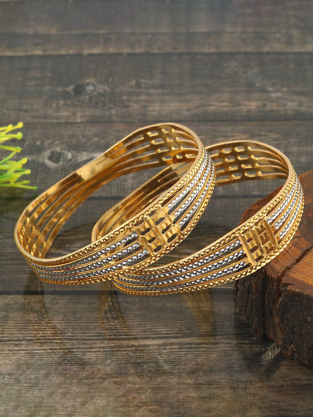 

Jewar Mandi Set Of 2 Gold Plated Silver Etching Bangles
