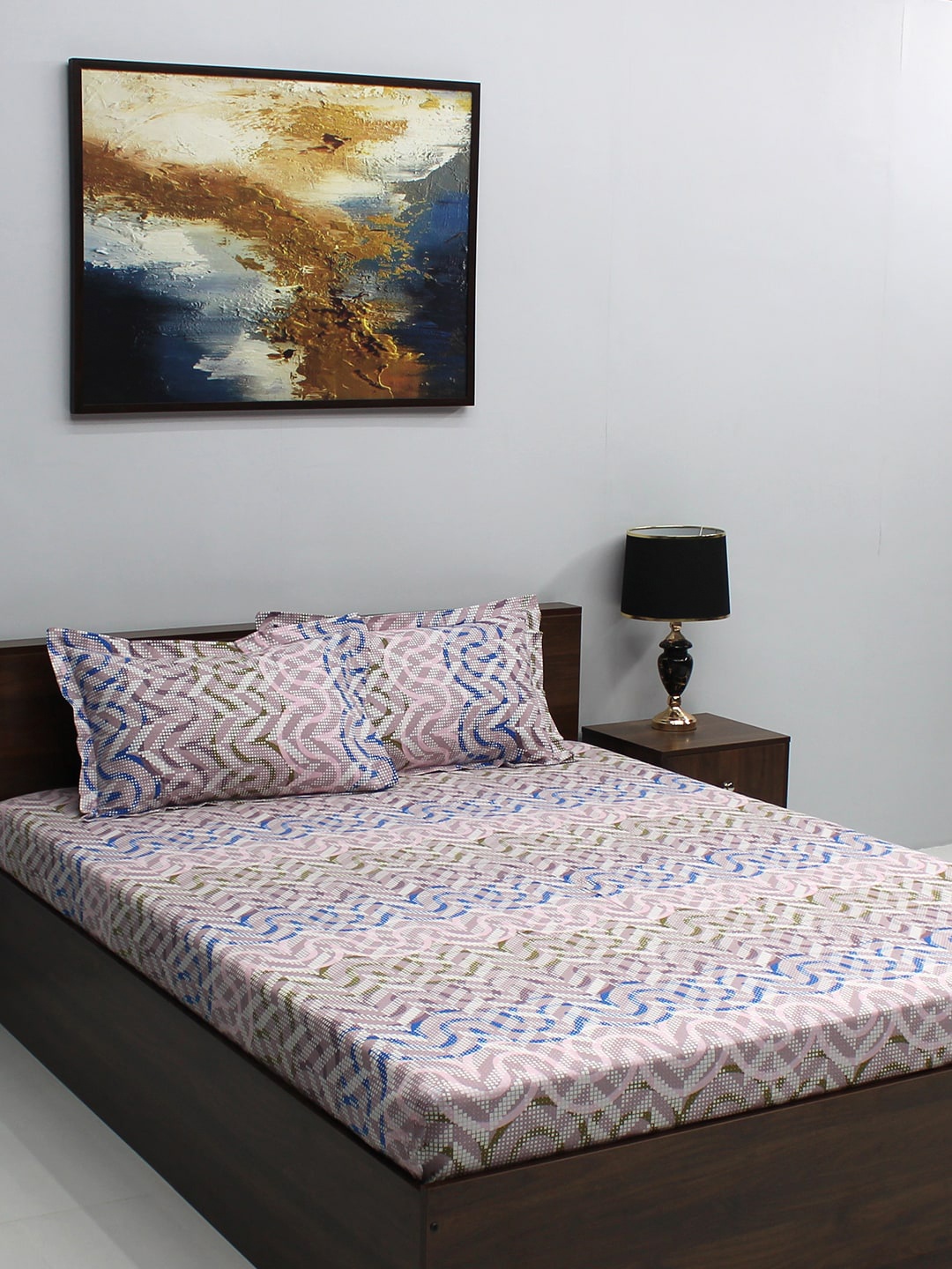 

BOMBAY DYEING Epigram Purple Printed Cotton 120 TC Queen Bedsheet With 2 Pillow Covers