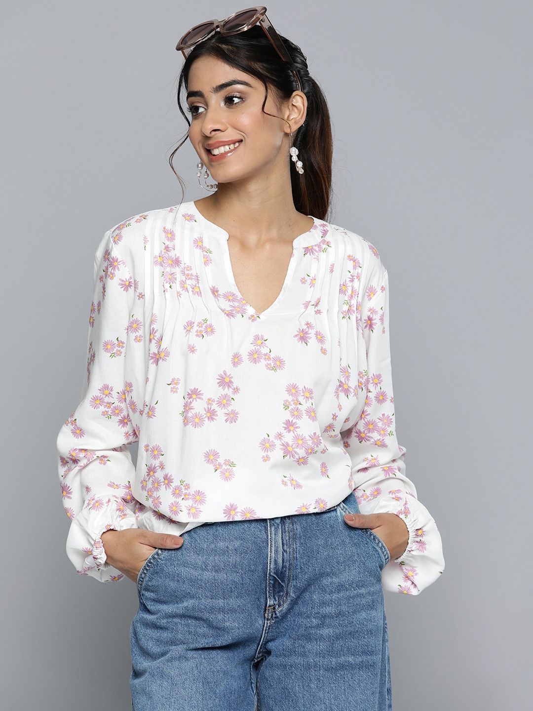 

HERE&NOW Floral Print Mandarin Collar Bishop Sleeves Longline Top, White