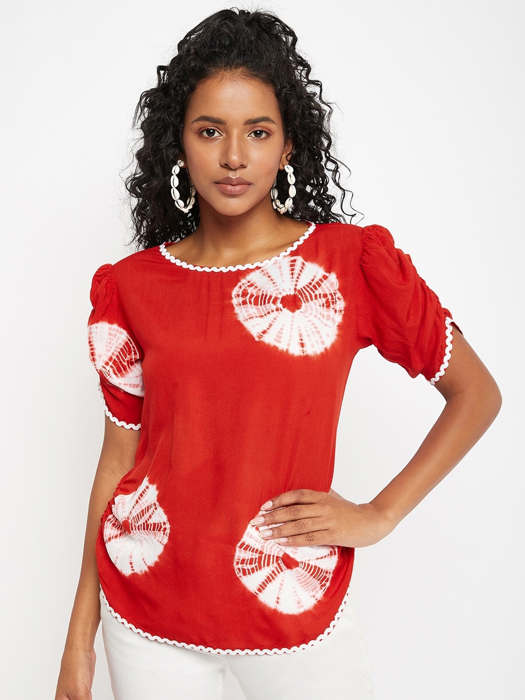 

Ruhaans Floral Print Top, Red