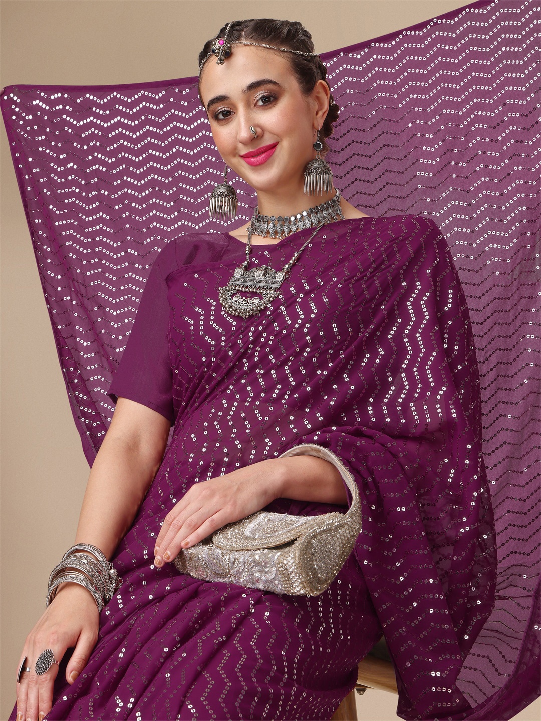 

Sangria Sequinned Pure Georgette Saree, Magenta