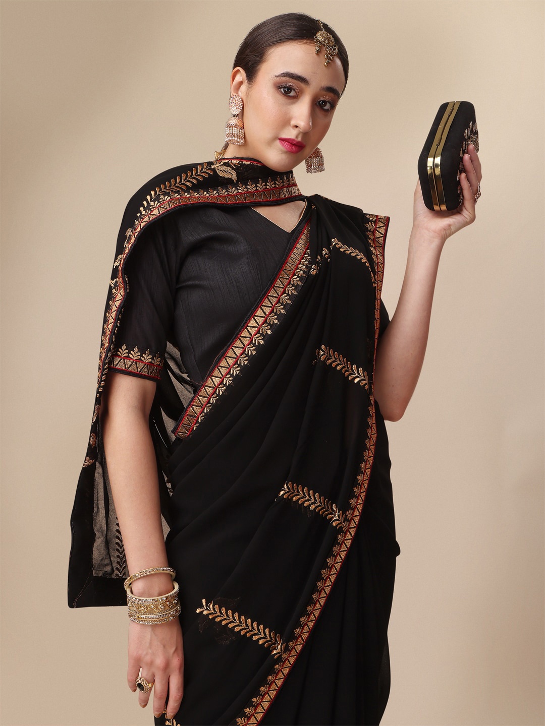 

Sangria Embellished Georgette Saree, Black