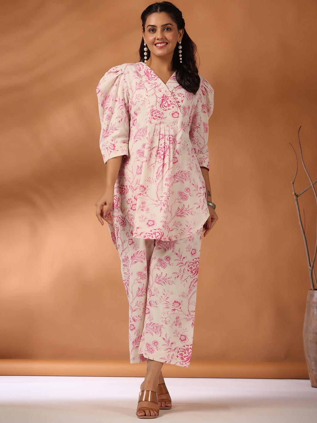 

EtnicaWear Floral Printed V Neck Pure Cotton Co-Ords, Cream