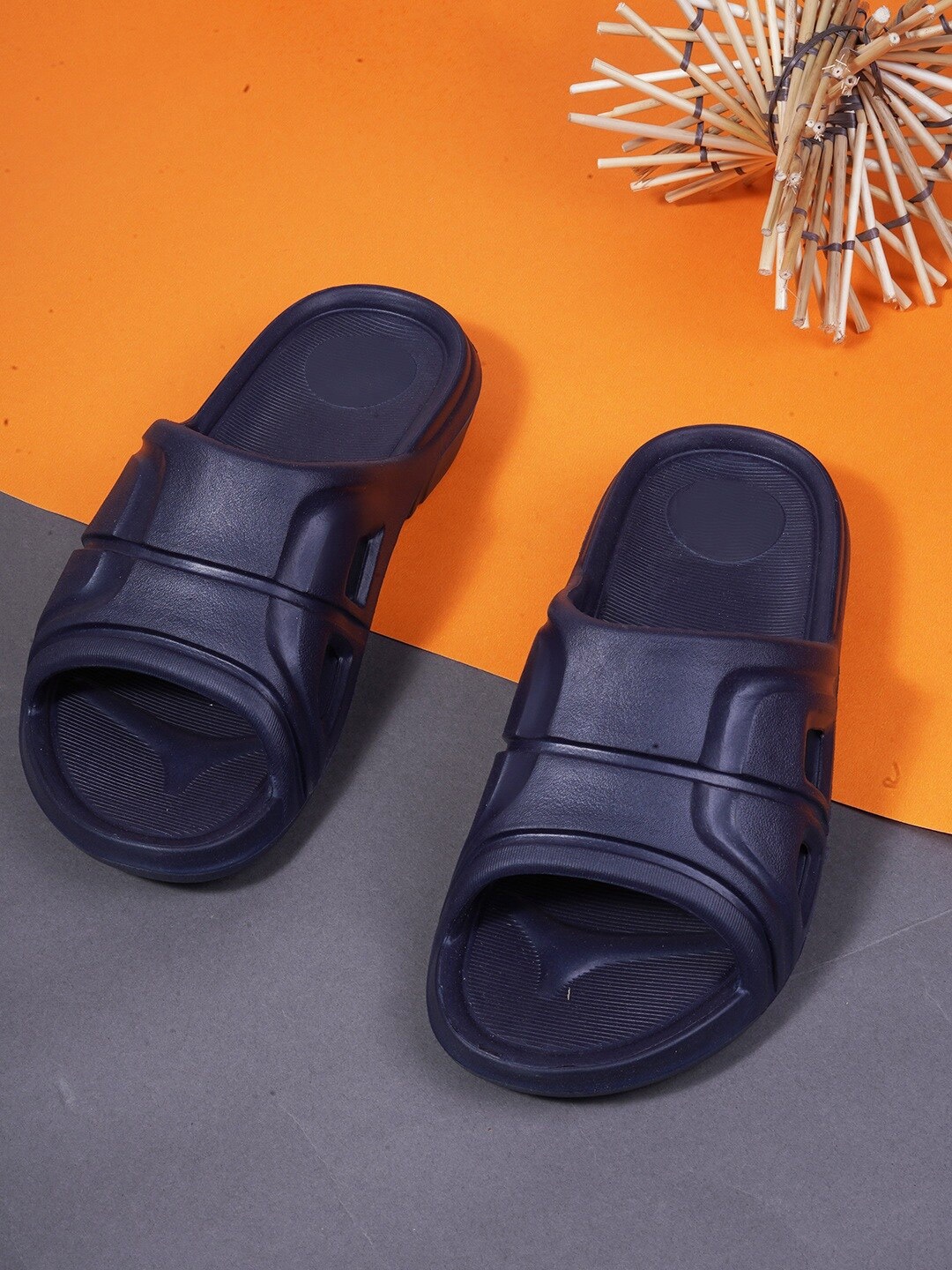 

Action Plus Men Lightweight Sliders, Navy blue