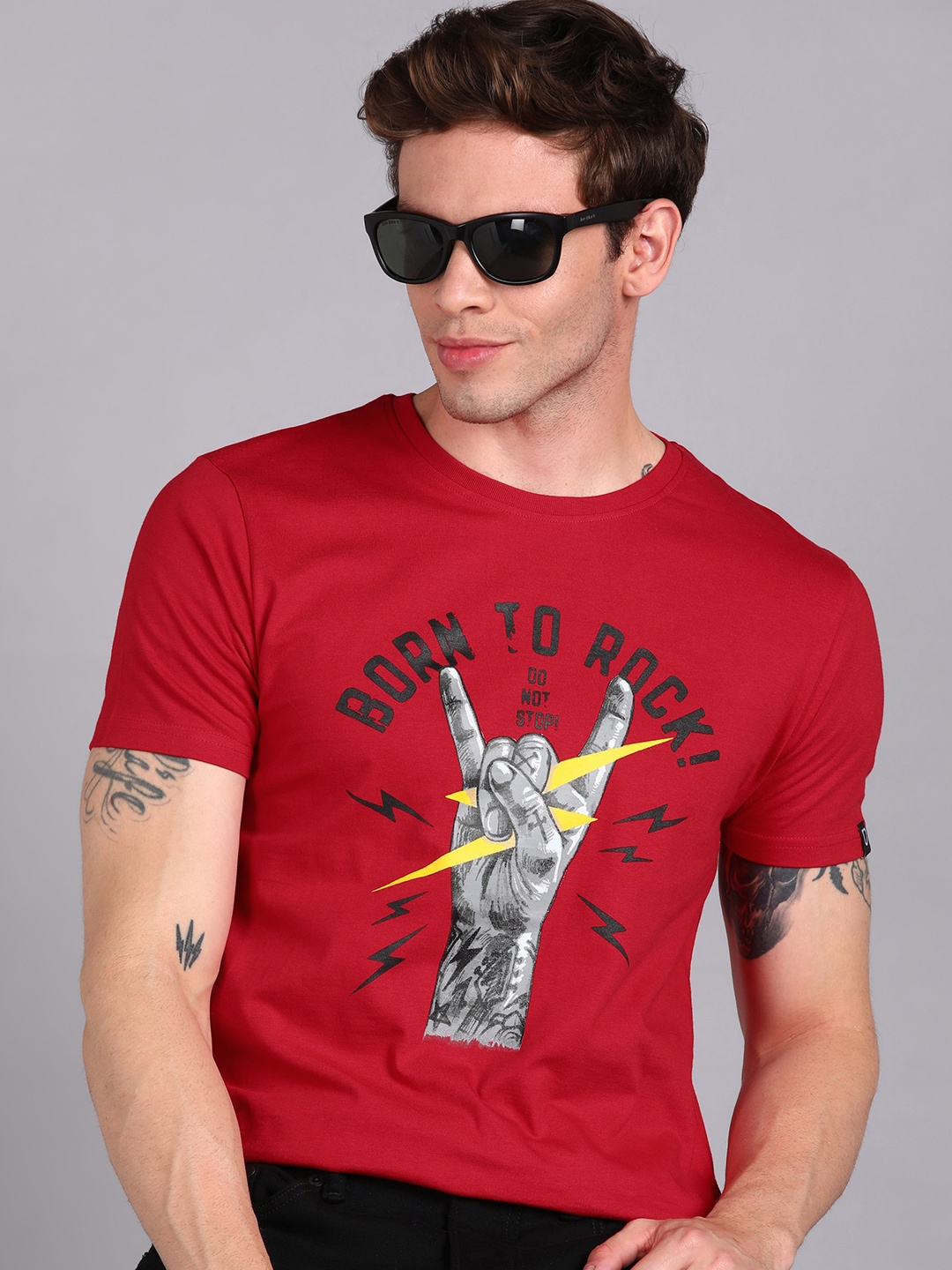 

Urbano Fashion Graphic Printed Slim Fit Pure Cotton T-shirt, Red