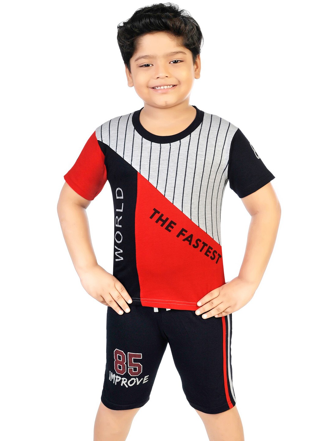 

CELEBRITY CLUB Boys Printed T-shirt With Shorts, Black