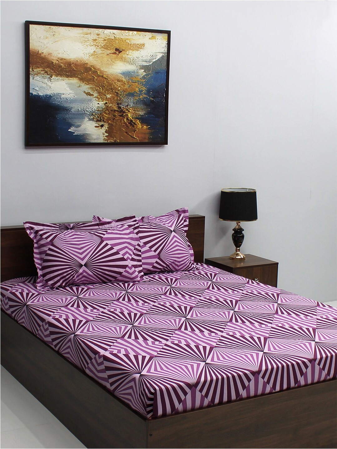 

BOMBAY DYEING Epigram Purple Printed 120 TC Cotton Queen Bedsheet & 2 Pillow Covers