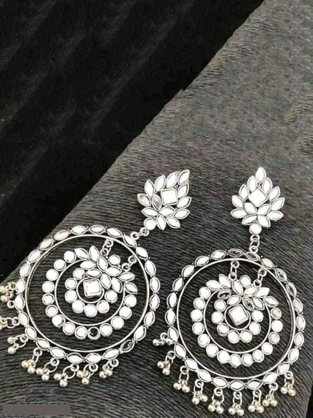 

Samridhi DC Set Of 2 Silver-Plated Circular Drop Earrings