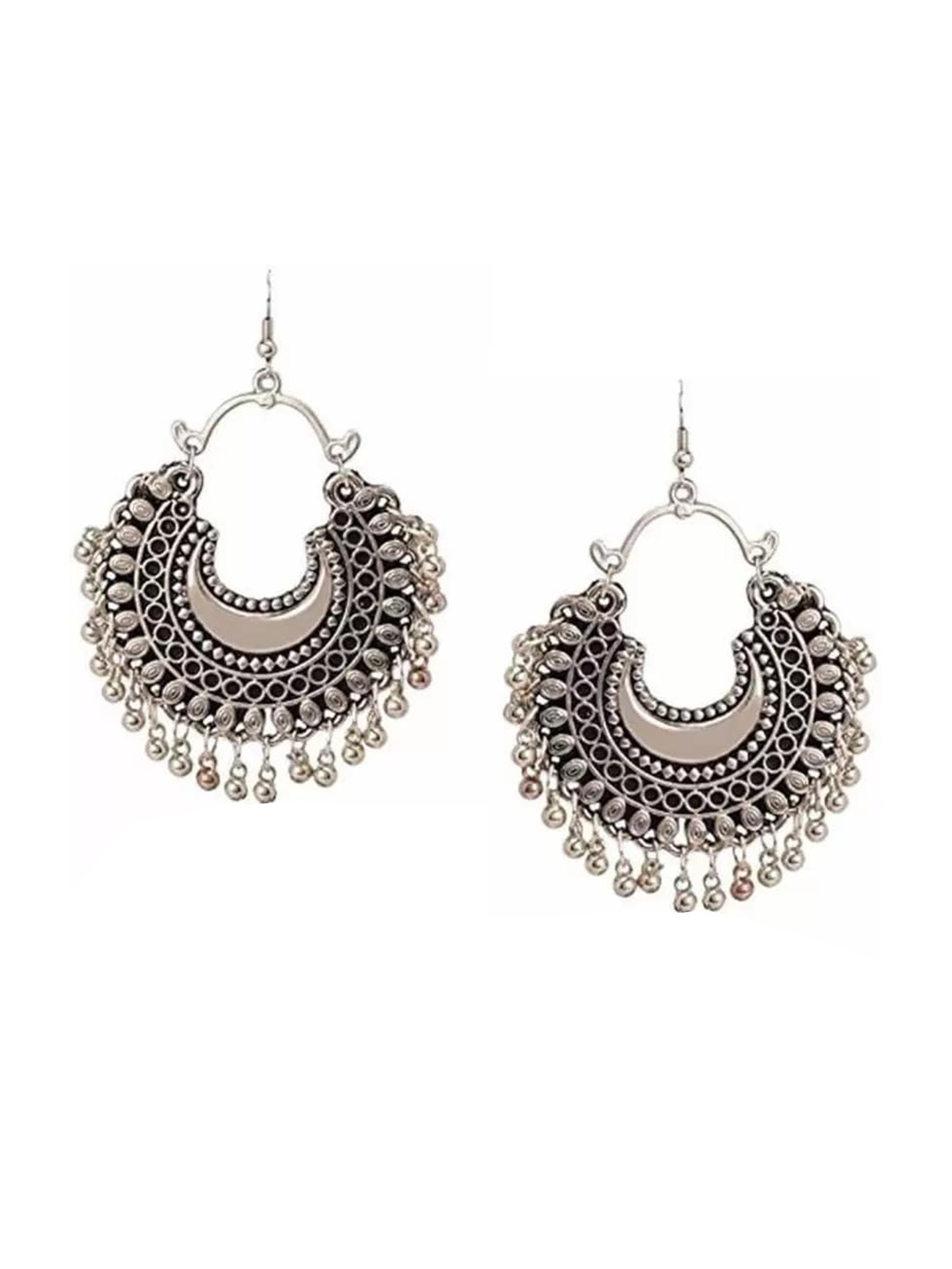 

Samridhi DC Silver-Plated Contemporary Oxidised Chandbalis