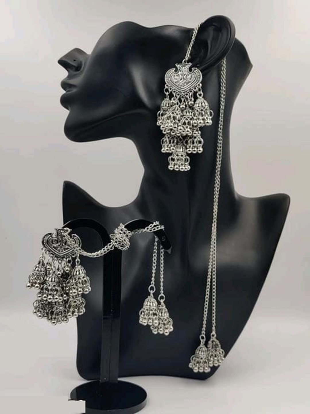 

Samridhi DC Silver-Plated Oxidised Drop Earrings