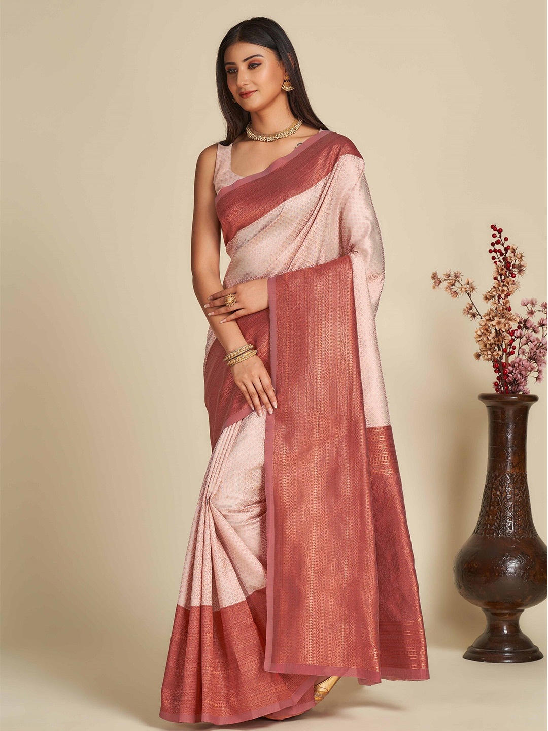 

ZIKARAA Ethnic Motif Zari Pure Silk Banarasi Saree, Cream