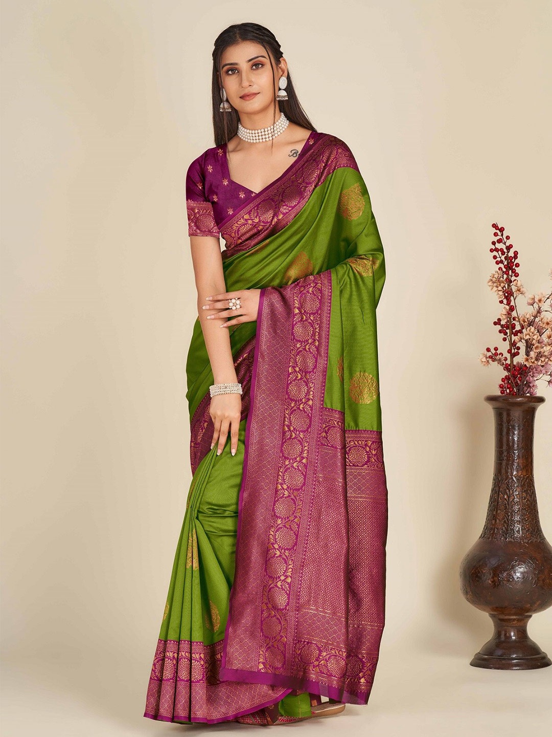 

ZIKARAA Ethnic Motif Zari Pure Silk Banarasi Saree, Olive