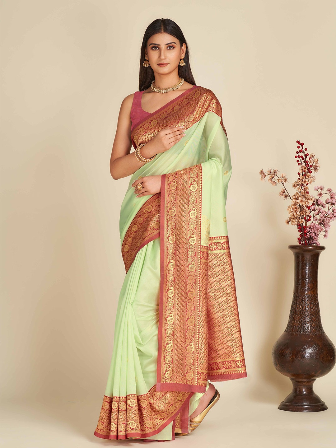 

ZIKARAA Ethnic Motif Zari Pure Silk Banarasi Saree, Green