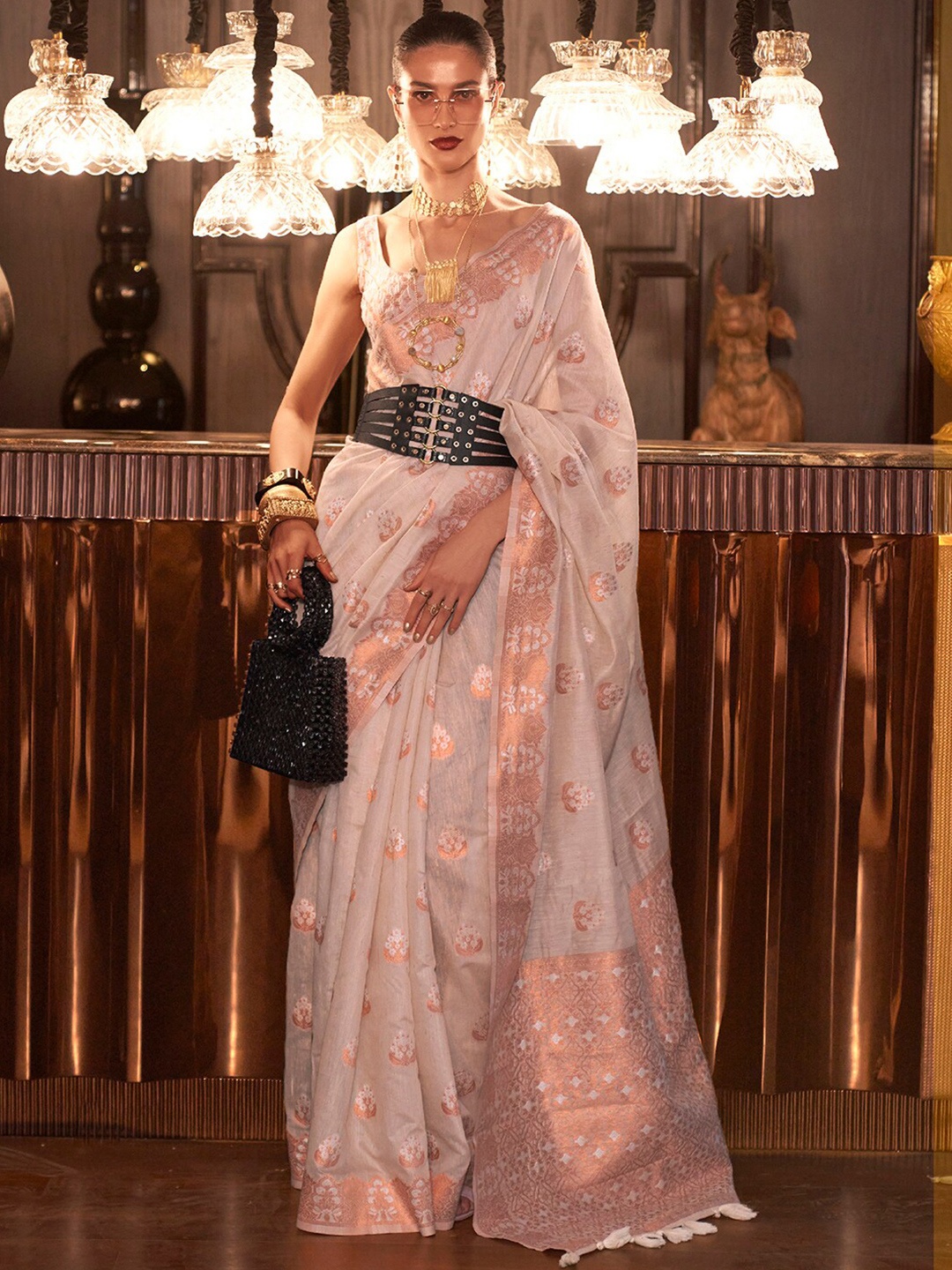 

Mitera Off White & Gold-Toned Ethnic Motifs Woven Design Zari Poly Linen Banarasi Saree