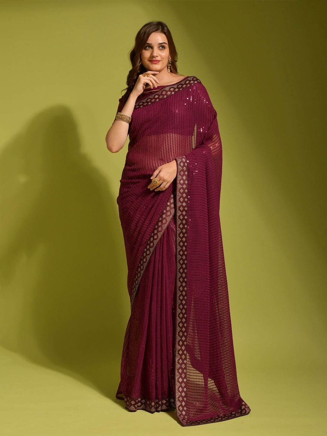 

VEERAX Embellished Sequinned Pure Georgette Saree, Magenta