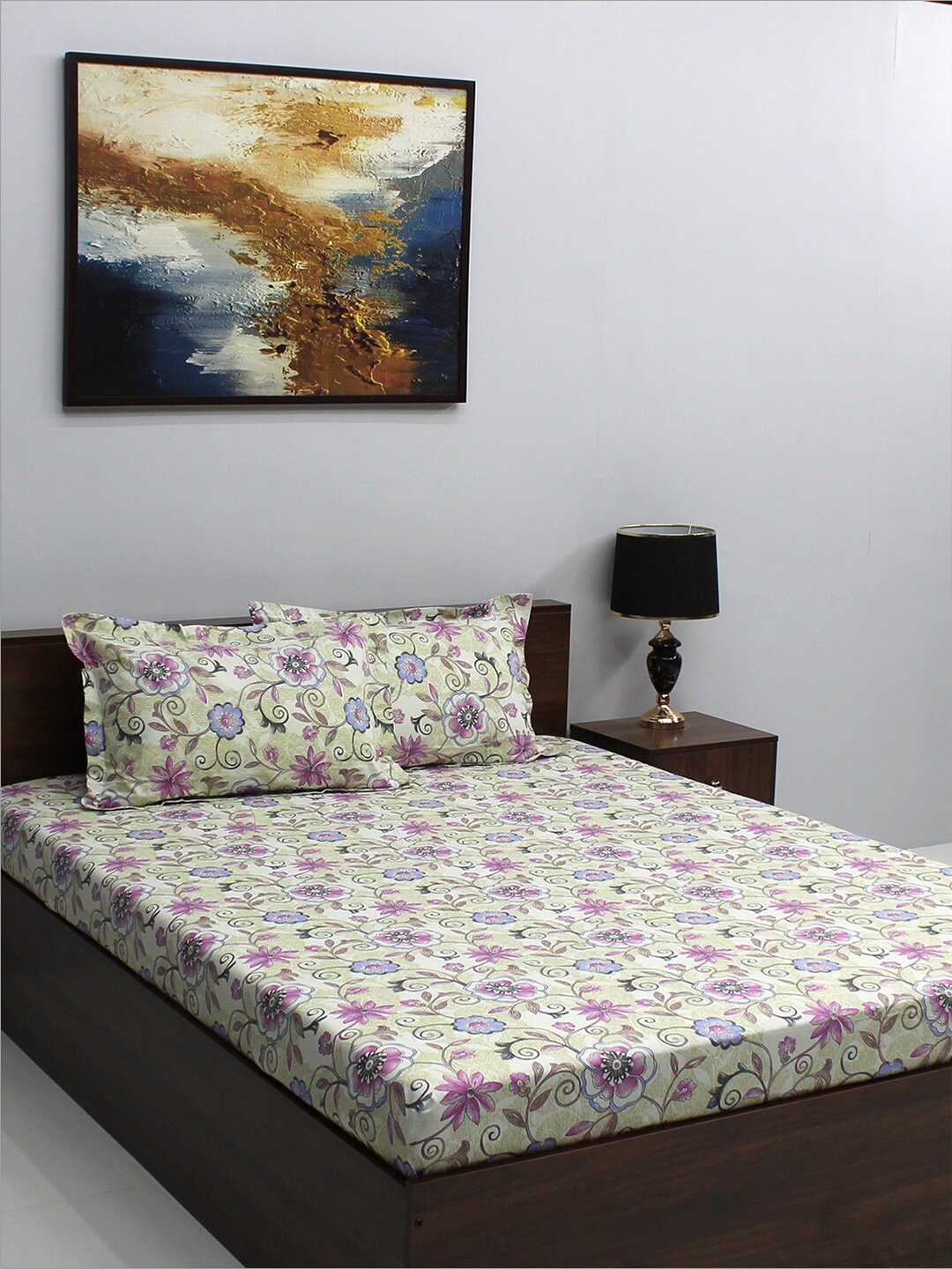

BOMBAY DYEING Epigram White Floral Cotton 120TC Queen Bedsheet With 2 Pillow Covers