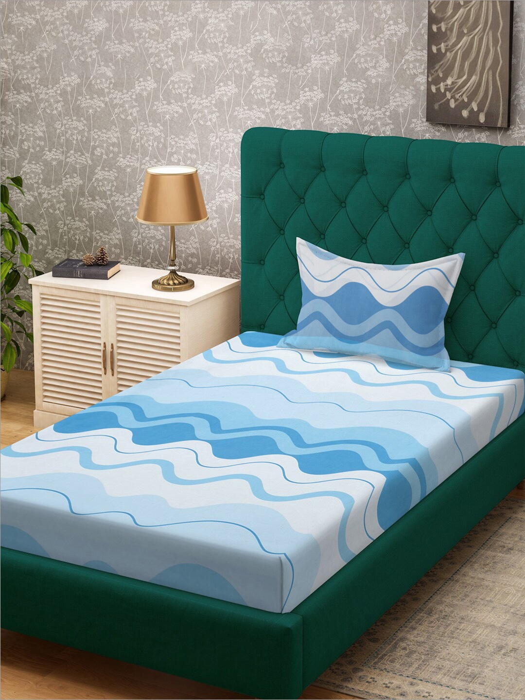 

KLOTTHE Blue & White Printed 300TC Fitted Single Bedsheet With 1 Pillow Cover, Multi