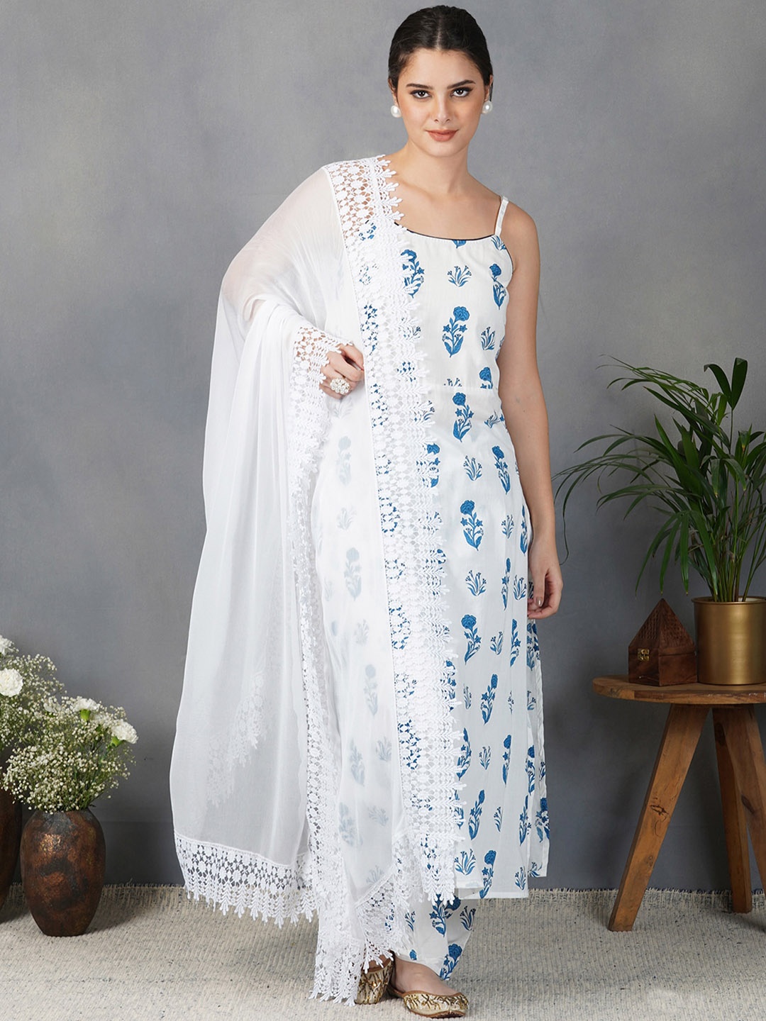 

METRO-FASHION Floral Printed A-Line Pure Cotton Kurta with Palazzos & Dupatta, White