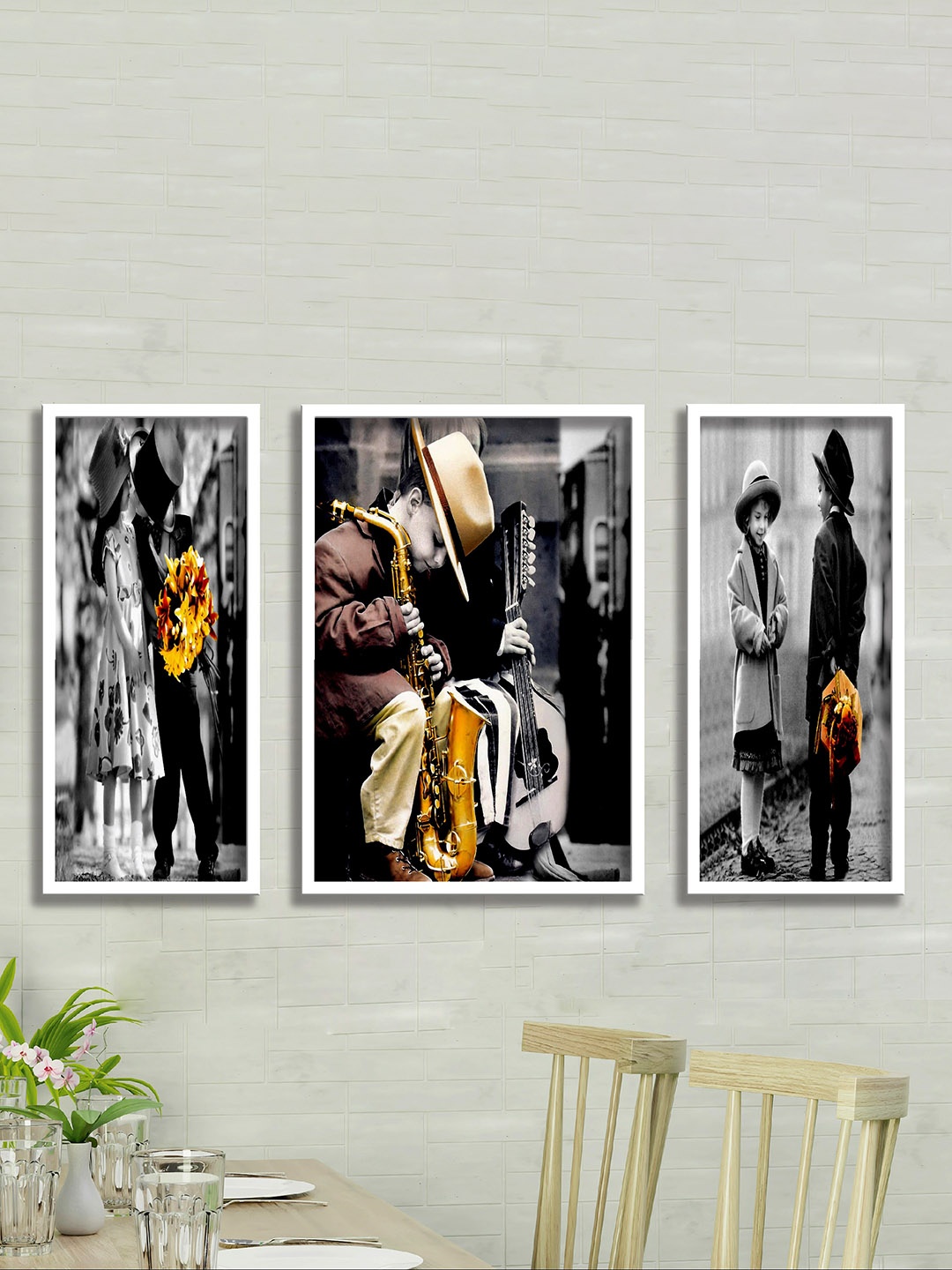 

SAF Black & White 3 Pieces Romantic Kids Couples UV Coating Wall Painting
