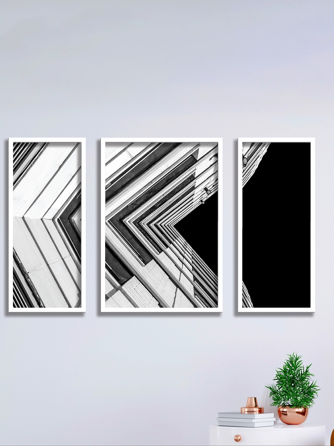 

SAF White & Black 3 Pieces Asthetic Painted UV Coating Wall Art