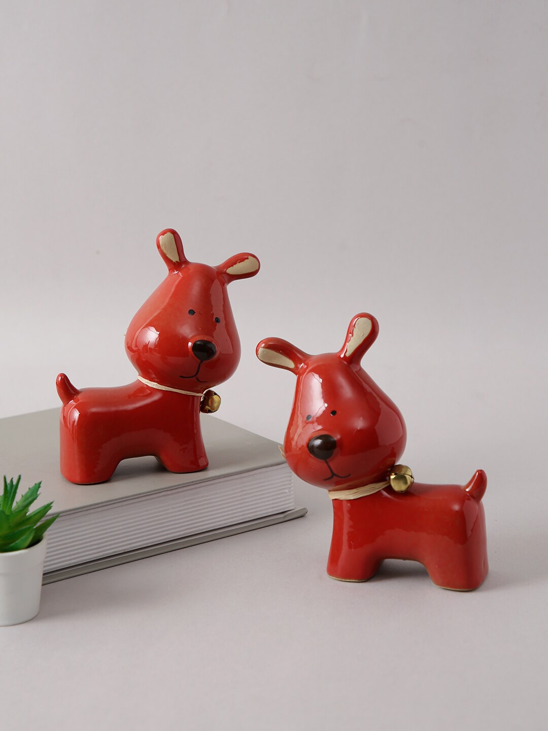 

TAYHAA Red 2-Pieces Puppy Duo Ceramic Showpieces