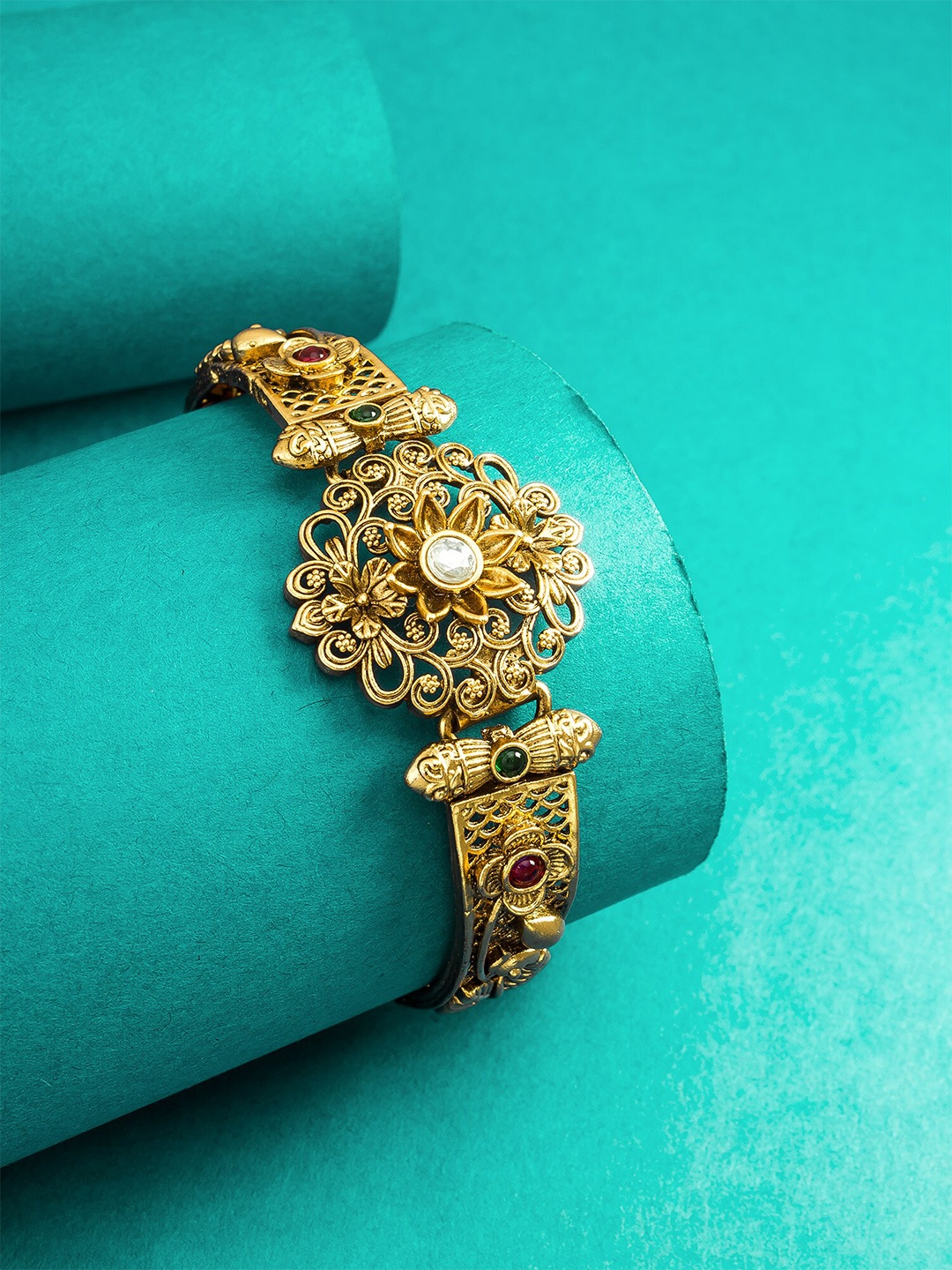 

aadita Women Gold-Plated Stone Studded Kada Bracelet