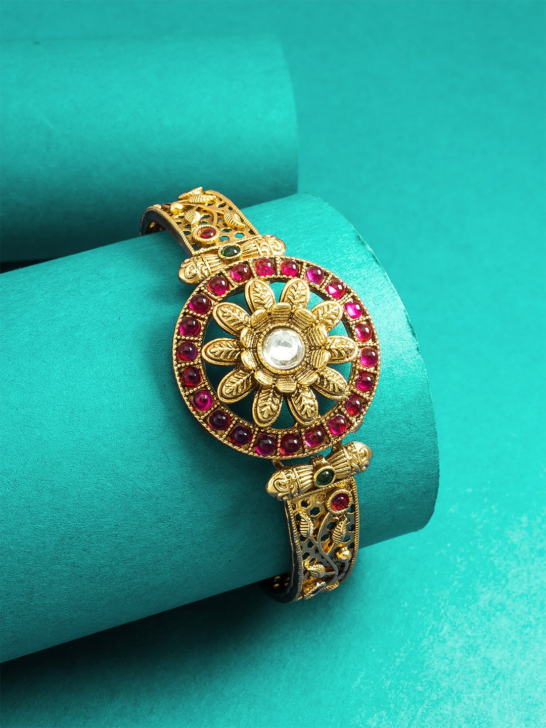 

aadita Women Gold-Plated Stone Studded Kada Bracelet