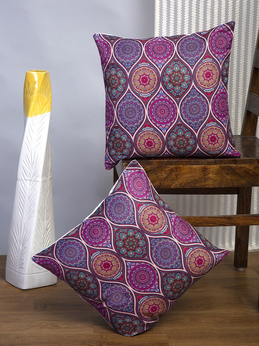 

Alina decor White & Blue 2 Pieces Ethnic Motifs Square Cushion Covers