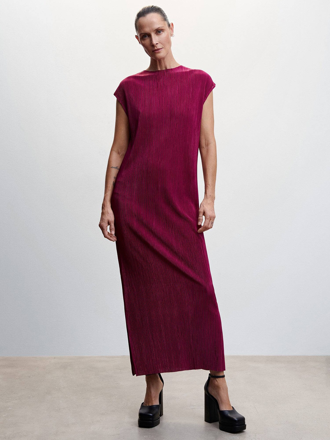 

MANGO Extended Sleeves Pleated Maxi Dress, Magenta