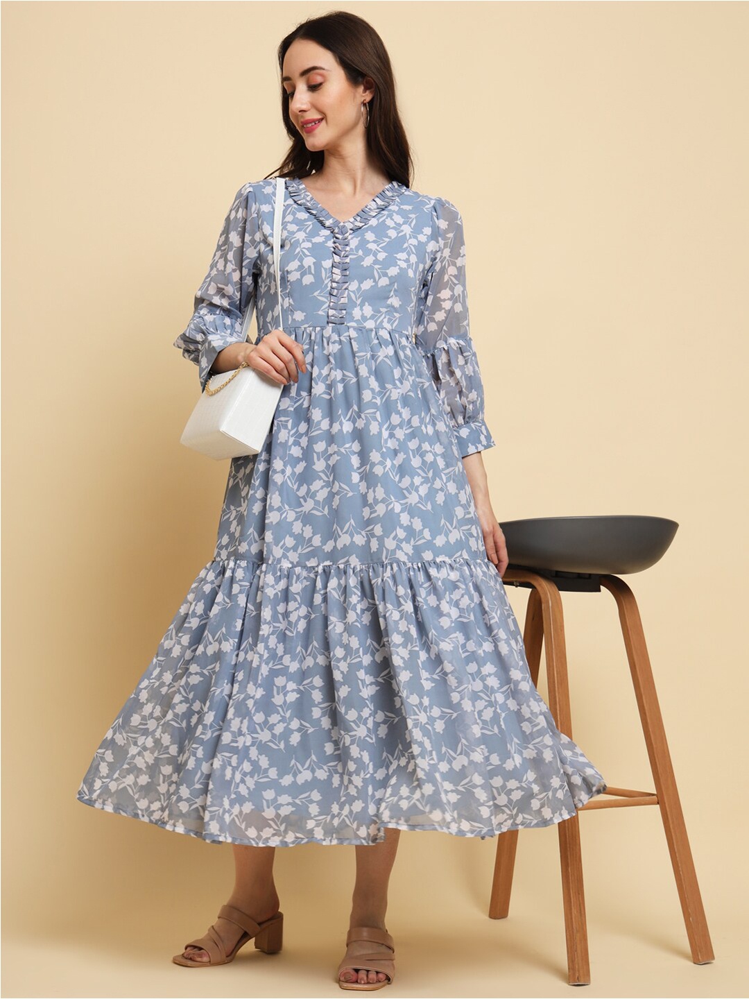 

SWAGG INDIA Floral Printed Georgette A-Line Midi Dress, Grey