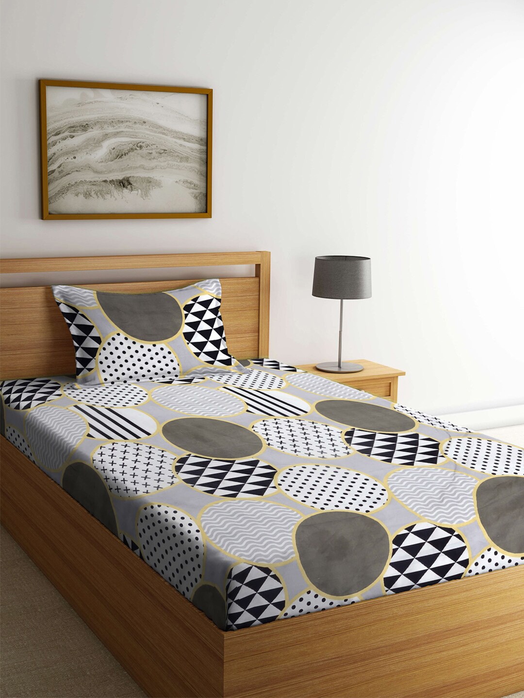 

KLOTTHE Grey Printed 300 TC Single Bedsheet & Pillow Cover