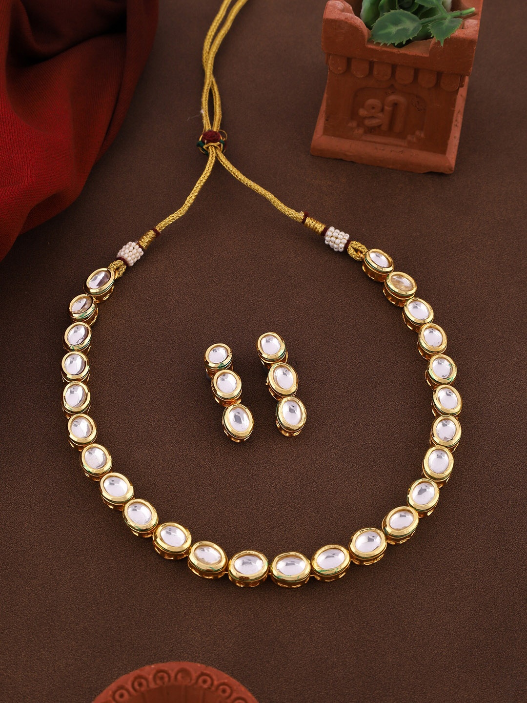 

ROFARWORD Gold-Plated Stone-Studded Jewellery Set